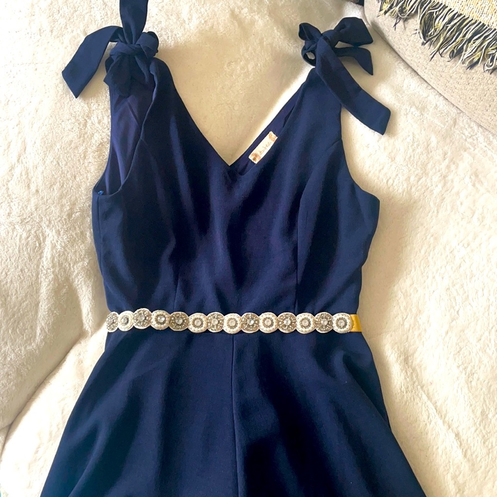 Altard State size small Romper